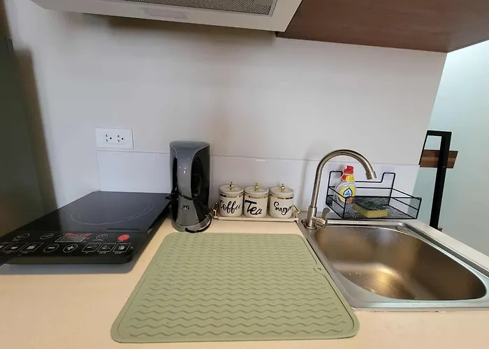 Welcome To Cozy Staycation Apartamento Suba Basbas